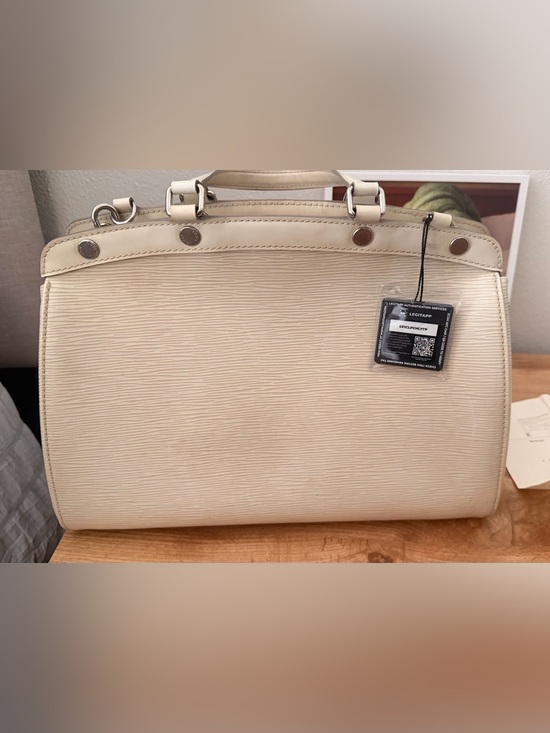Louis Vuitton Handbags - Louis Vuitton Brea